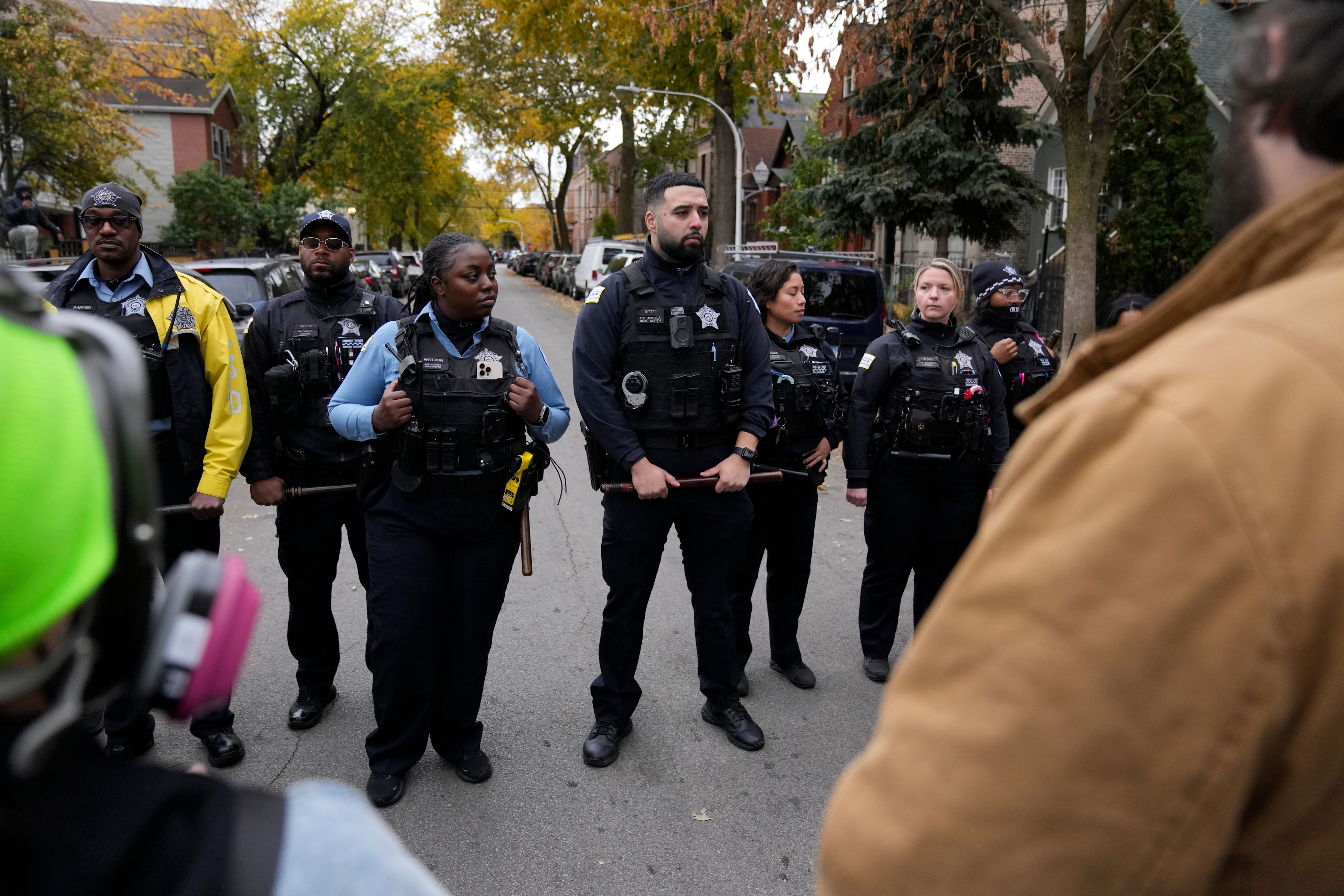 Reportan que Patrulla Fronteriza dejará de hacer redadas en Chicago ...