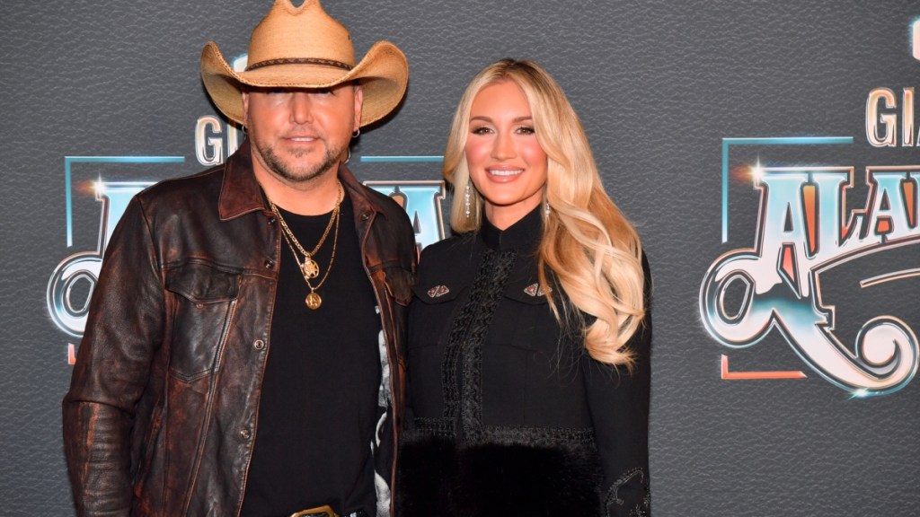 Jason Aldean Announces New Single With Wife Brittany