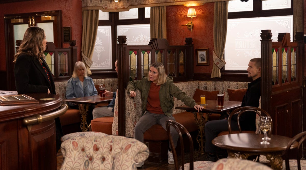 Tracy McDonald, Abi Webster, Coronation Street 