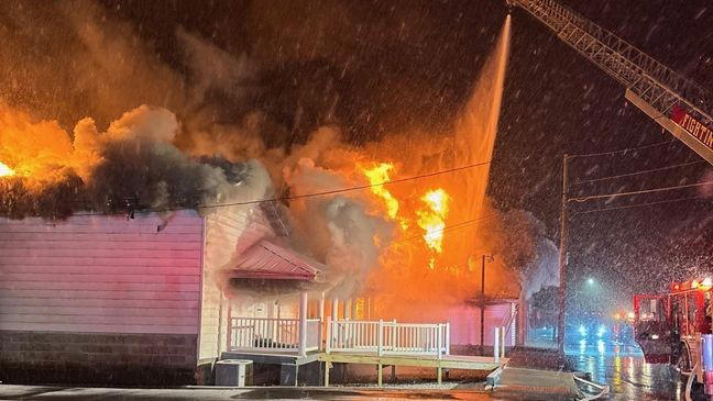 Multiple agencies respond to fire at funeral home in Boone County