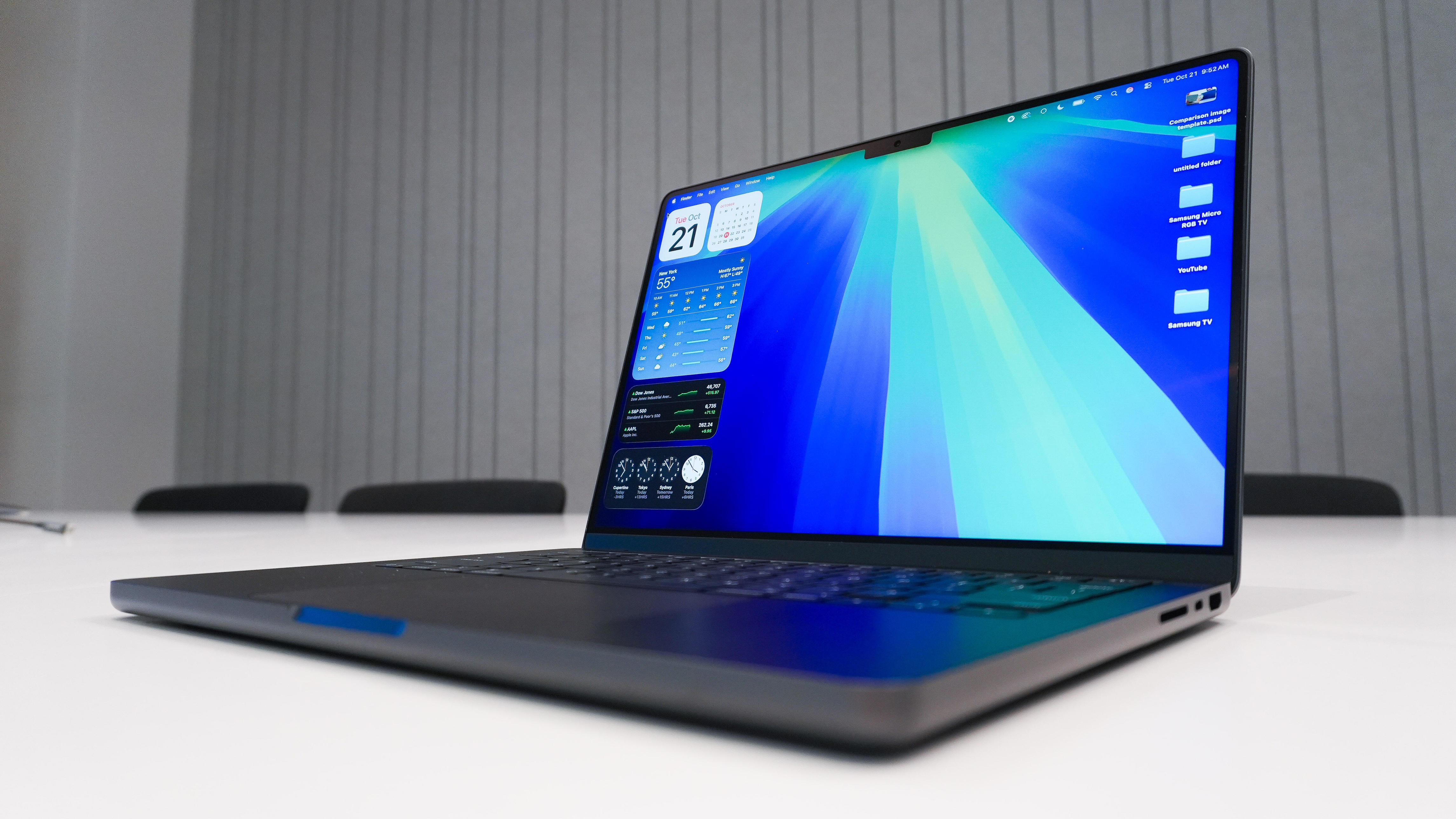 M5 MacBook Pro vs. M4 MacBook Air: I compared the two Apple laptops ...