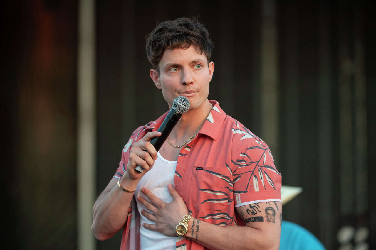 is matt rife - Ilustrasi 3