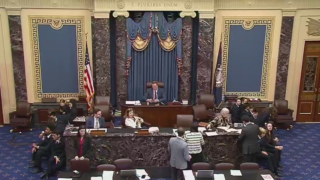 Senate passes bill to end gov't shutdown