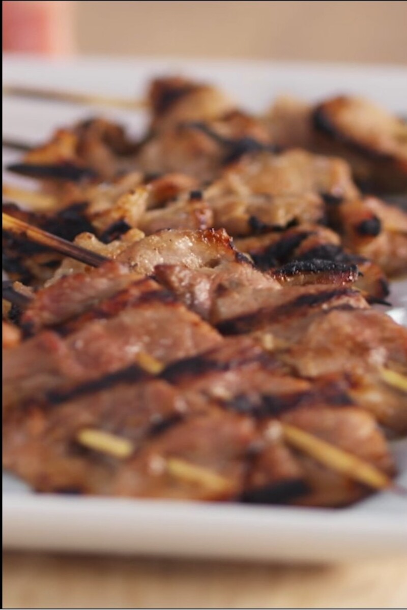 Spieß- und Grilltrick nach thailändischer Art für perfektes Satay