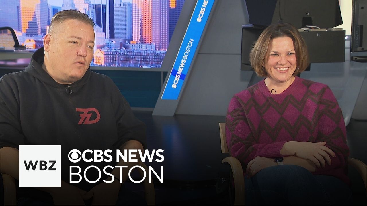 WBZ photojournalist receiving kidney donation from co-worker