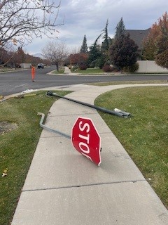 Draper Police looking for teens who hit stop sign and fled