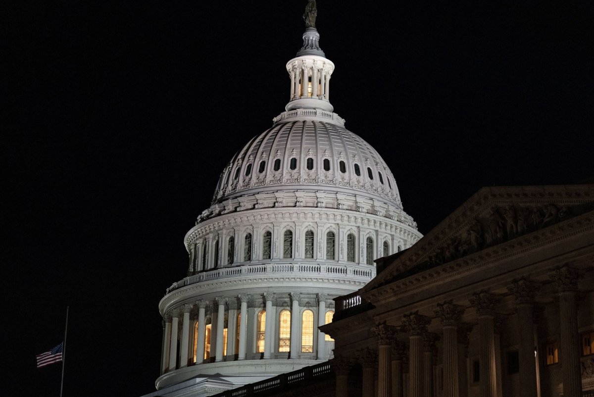 Senate approves bipartisan legislation to end shutdown; House next
