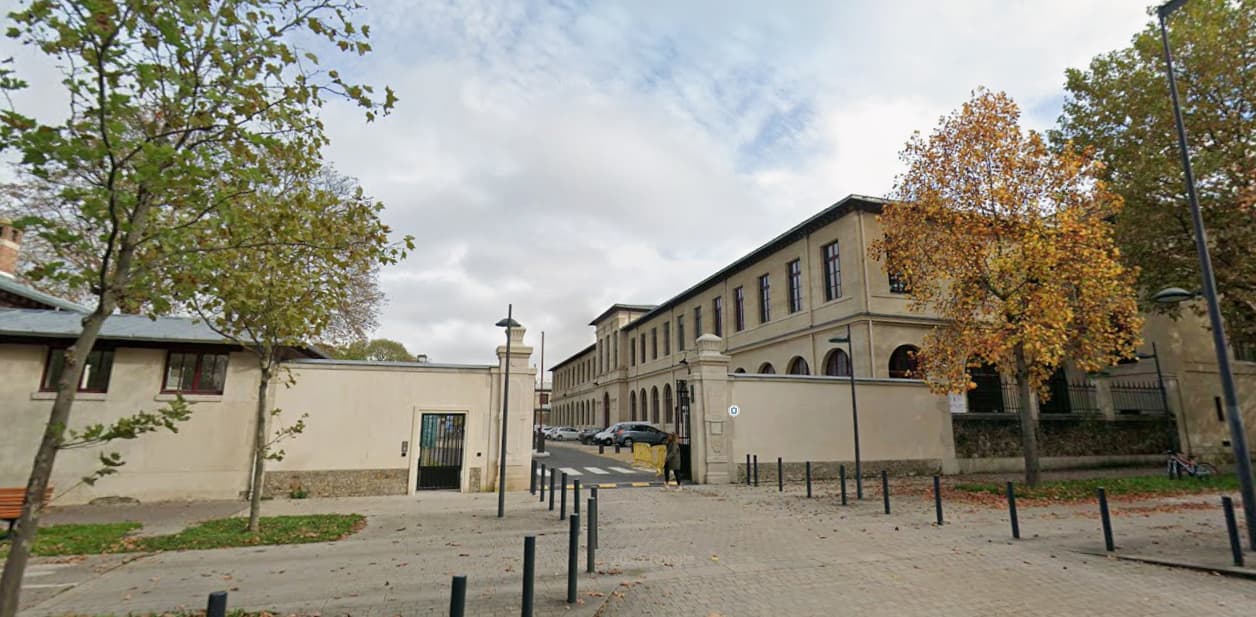 Une réunion "exceptionnelle" à l'école vétérinaire d'Alfort après une ...