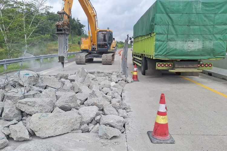 Etika Berkendara di Jalur Perbaikan