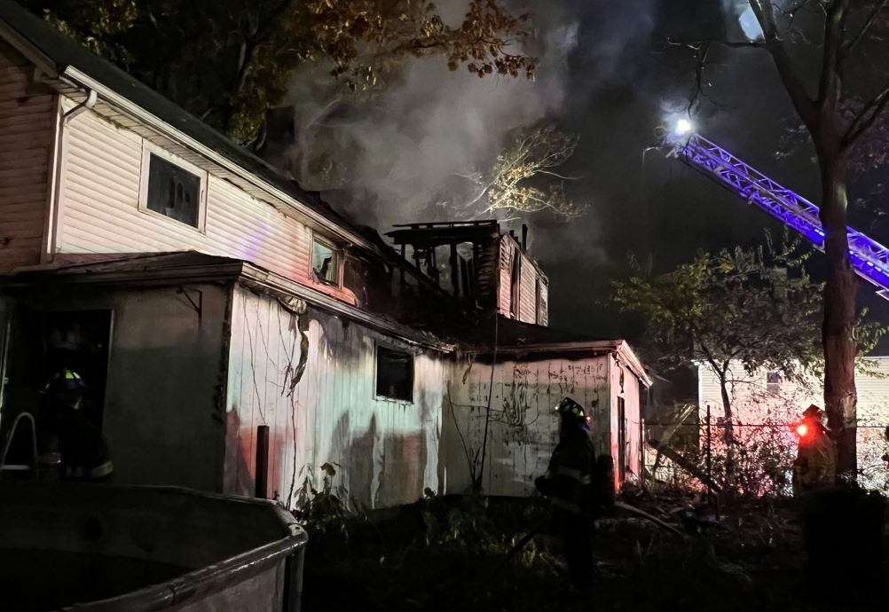 Cleveland man dies trying to save his dogs from a house fire