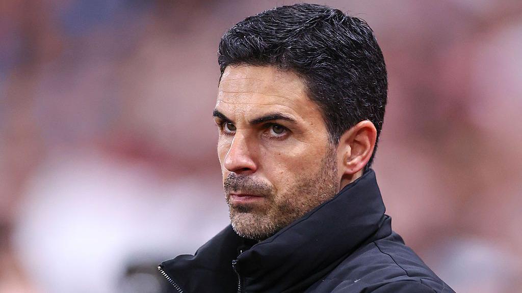 El Arsenal pide a la Premier League que aplace el partido contra el Everton.