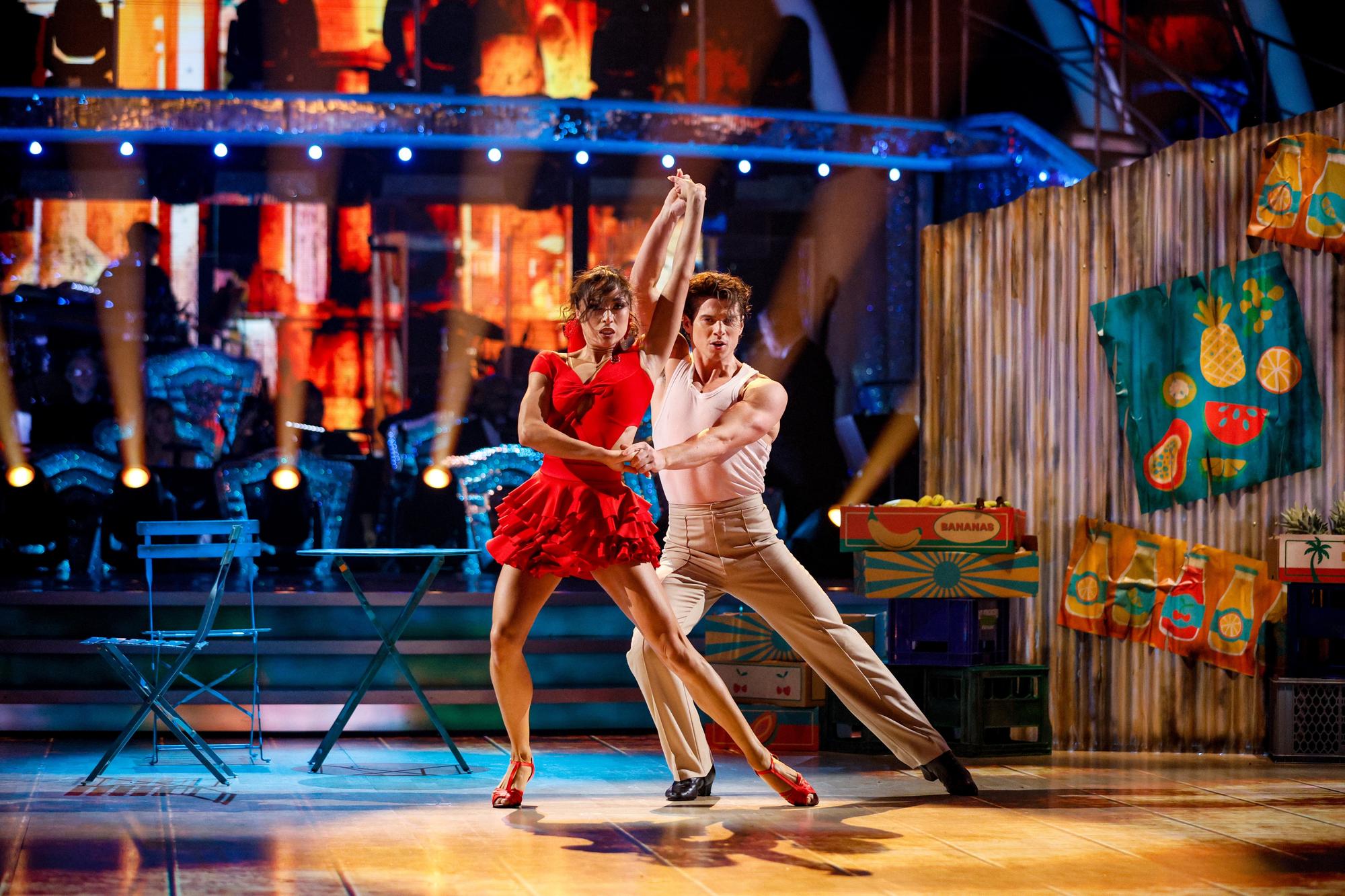 ‘I like it like that’: Lewis Cope wows Strictly Come Dancing judges ...