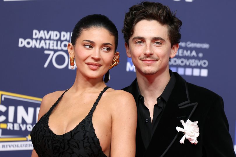 Timothee Chalamet has 'dumped' Kylie Jenner as fans say 'she is putting ...