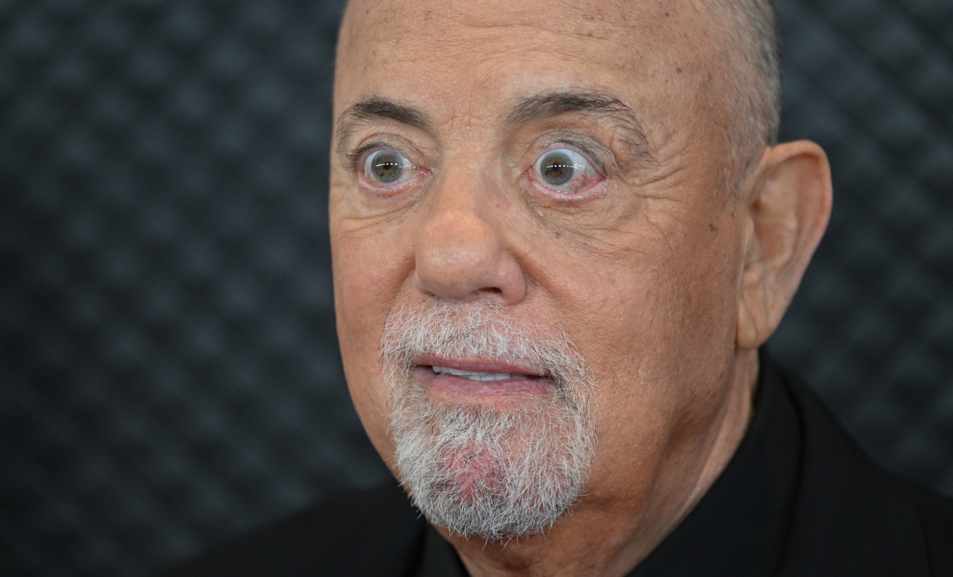 What is the brain disorder affecting Billy Joel?