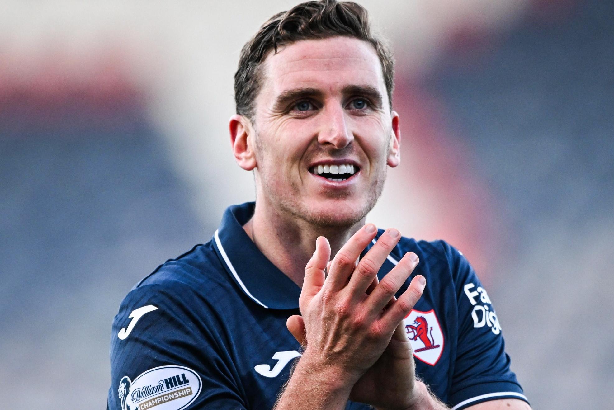 Former Celtic and Aberdeen man sacked by SPFL club as Hibs legend ...