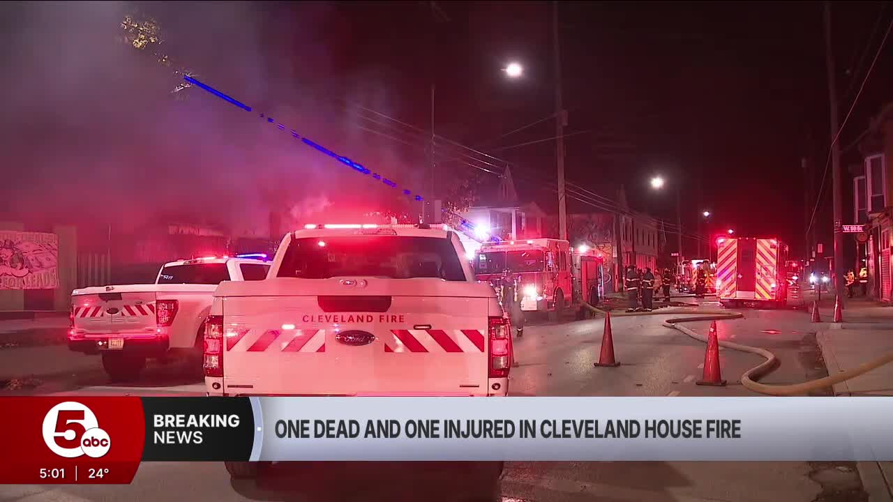 House fire in Cleveland leaves 1 dead