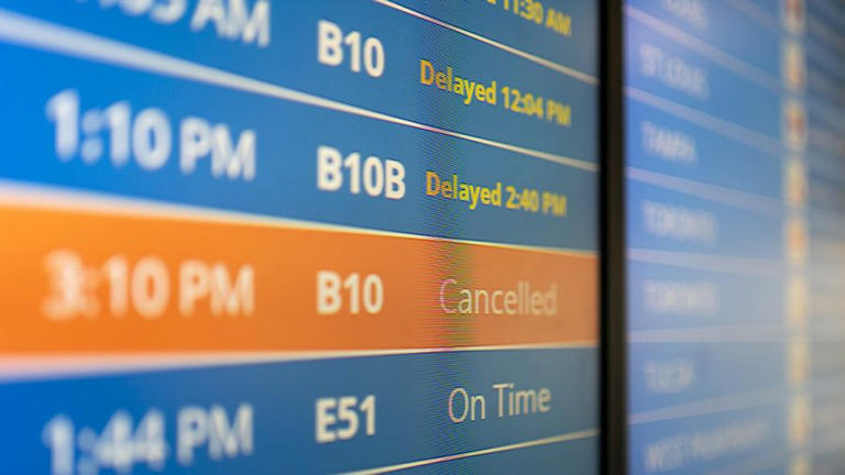 Flight reductions increase to 6% on Tuesday