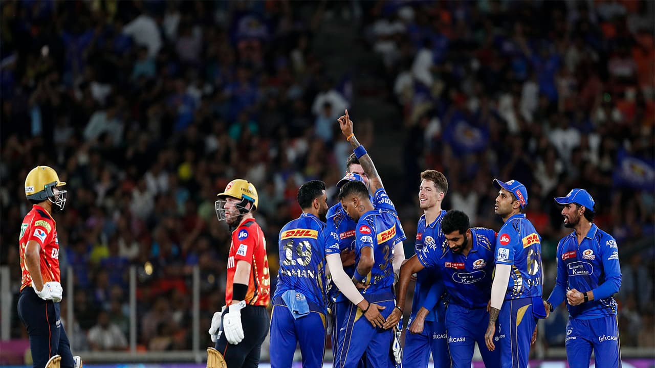 IPL Retentions: Hayden suggests MI release Boult, Chahar for funds