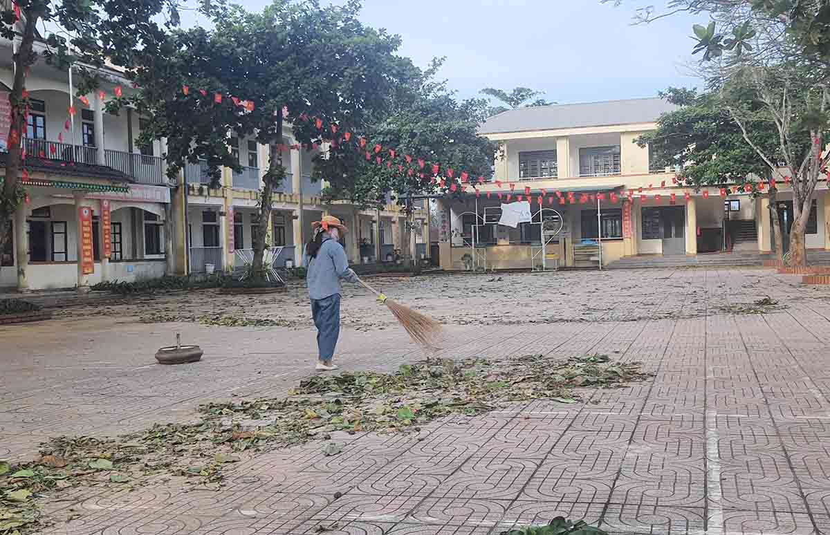 Nữ sinh lớp 7 bị bạn nam cùng lớp đánh phải nhập viện