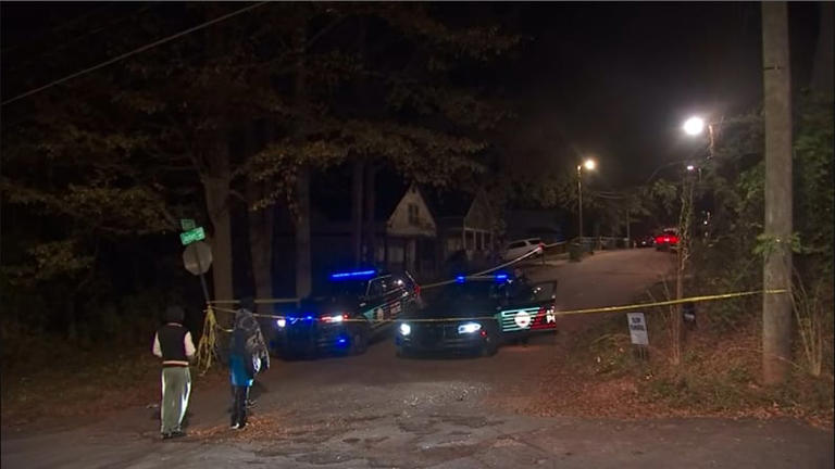 Man killed, teen injured in overnight shooting, Atlanta police say