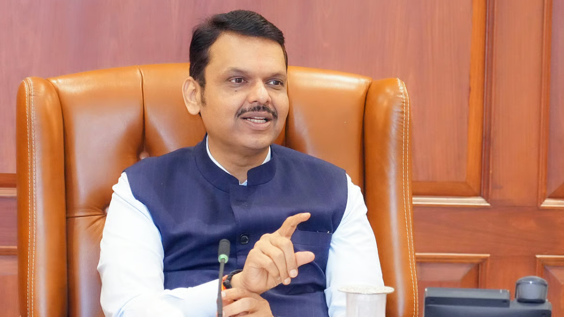 Maharashtra CM Devendra Fadnavis lays foundation for Rs 1,468-crore ...