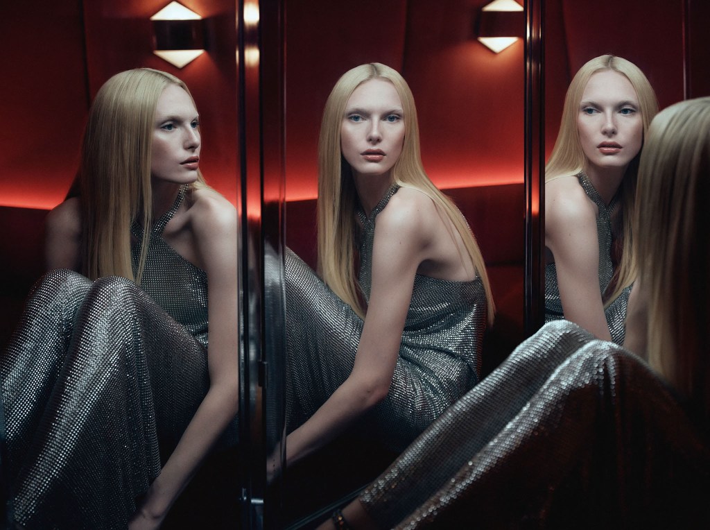 Amelia Gray Hamlin and Alex Consani re-create iconic 1991 supermodel ...