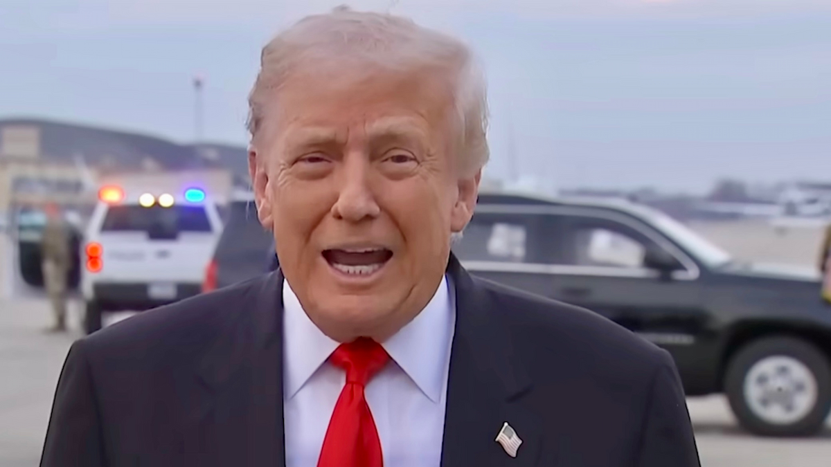‘Peak absurdity’: Trump is busy boasting about his flyover while ...