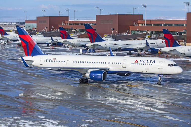 United Looks to End Lawsuit Over ‘Windowless Window Seats'