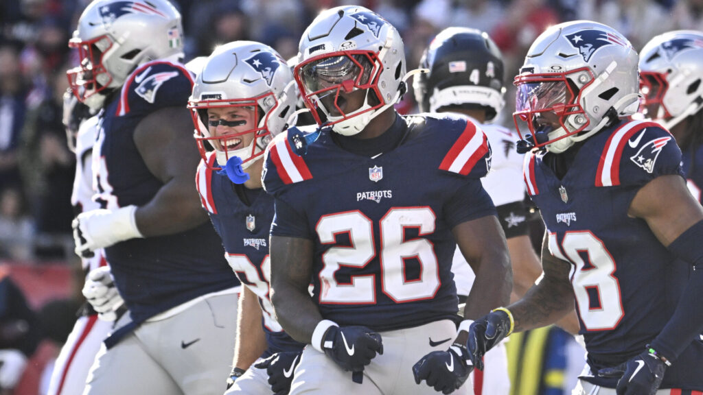 Patriots rule out running back prior to matchup with Bills<br><br>