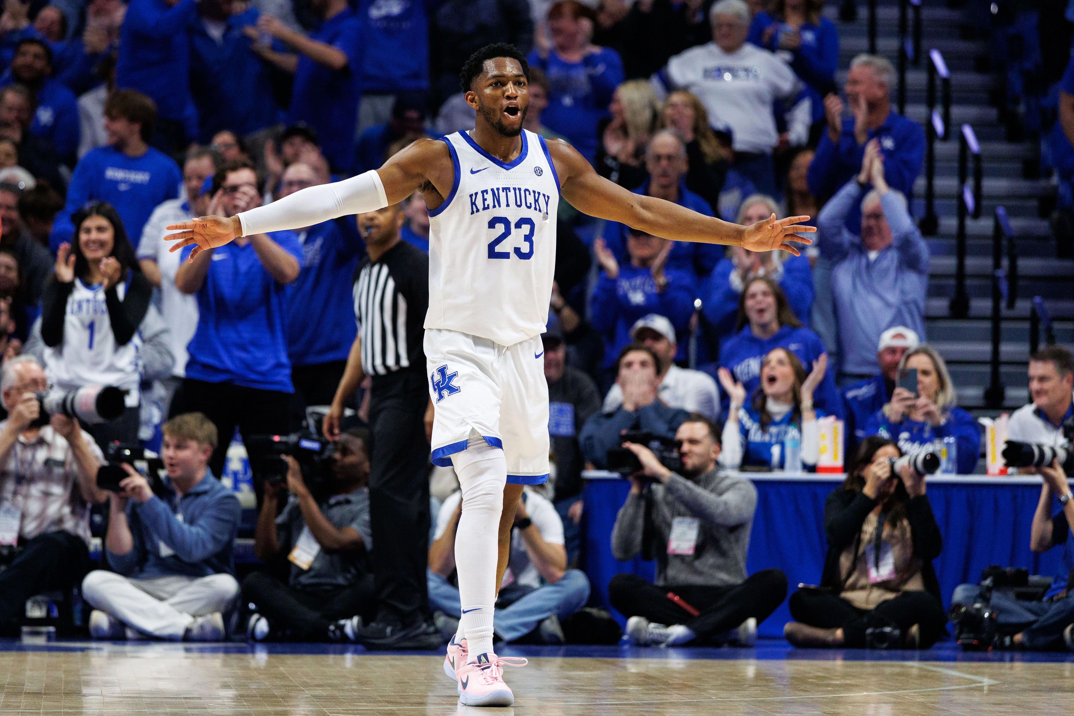 Pat Kelsey praises Kentucky Wildcats ahead of top-15 in-state rivalry game