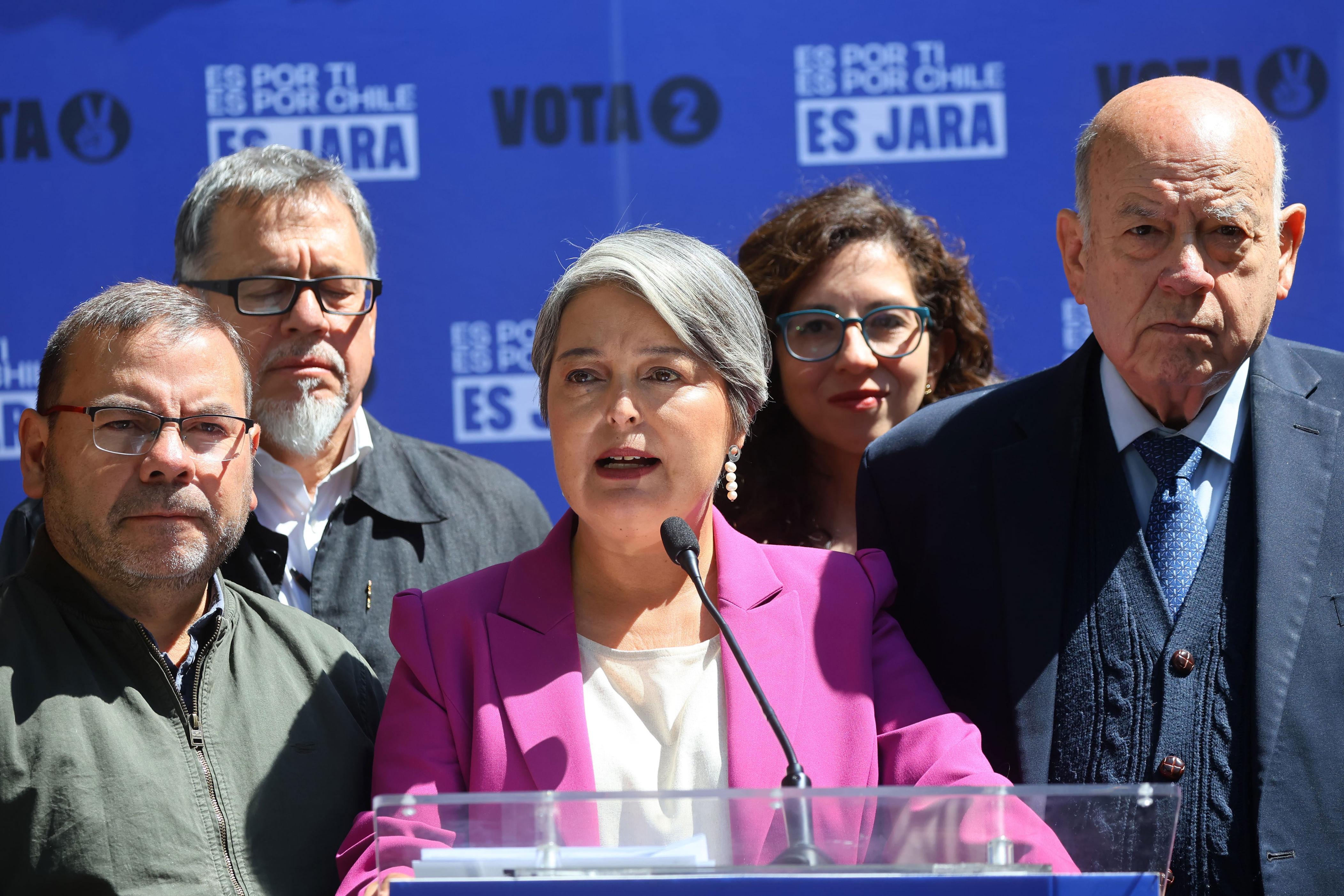 “Aún está a tiempo de corregir el rumbo”: Jeannette Jara emplaza al ...