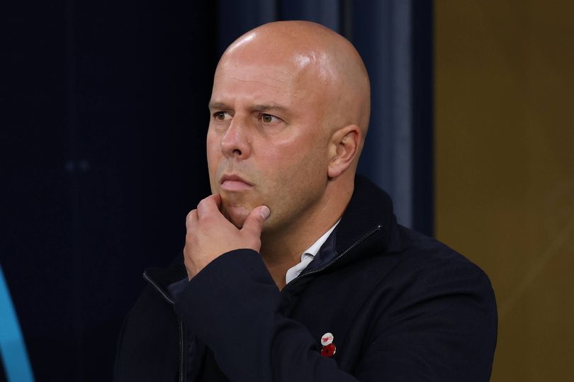 El Liverpool, en alerta máxima tras el fichaje de un jugador que se niega a firmar un nuevo contrato.