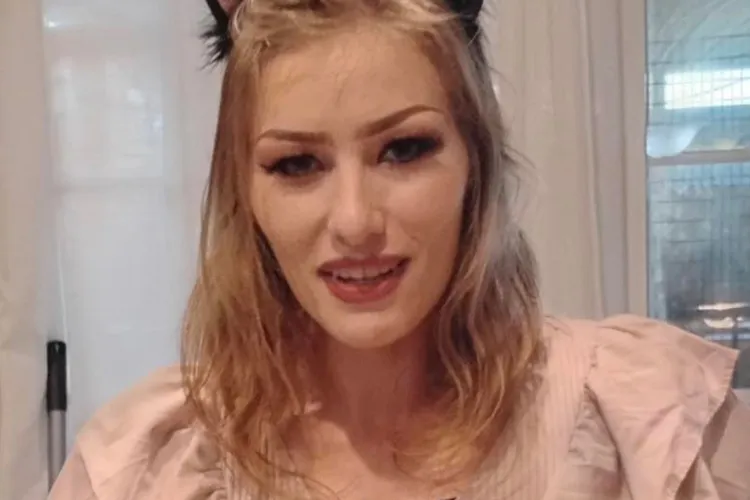 She Vanished by the Ocean — Now Police Suspect Foul Play(02)