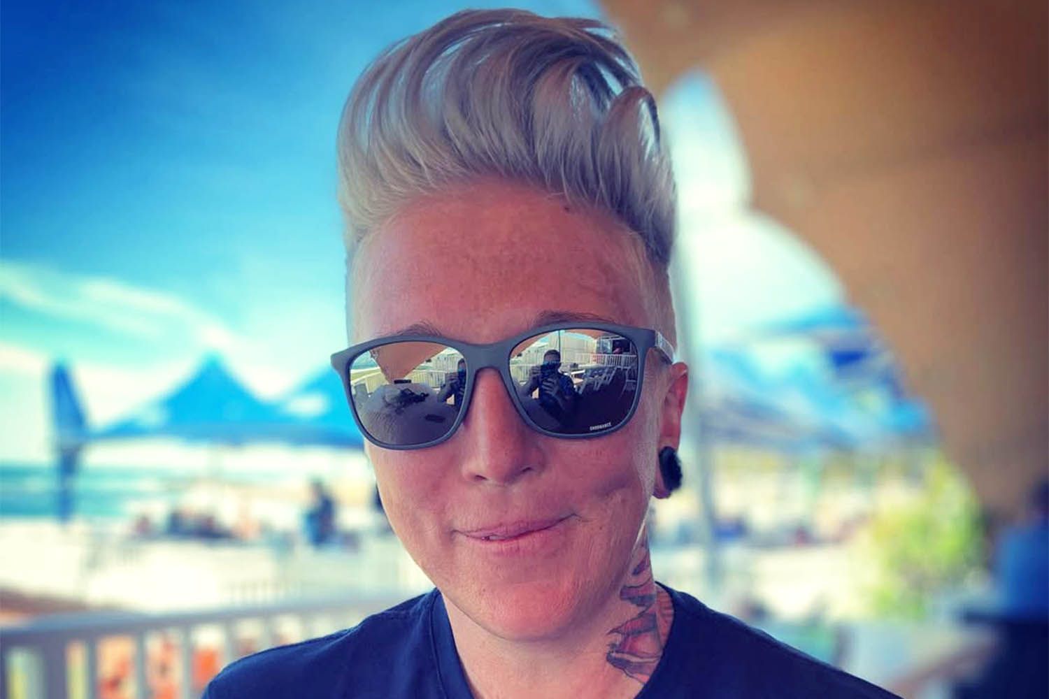 TV Chef Dies at 43 After Helicopter Crashes Into Power Lines in Accident
