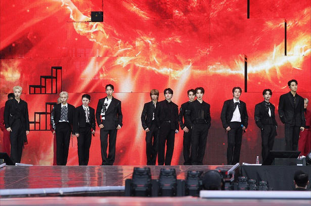 誰1人欠けることなく13人で走り続ける“セブチ”の軌跡と未来への決意