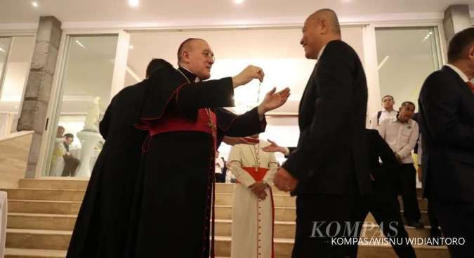 Lilik Oetama Dianugerahi Penghargaan Pro Ecclesia et Pontifice oleh Paus Leo XIV