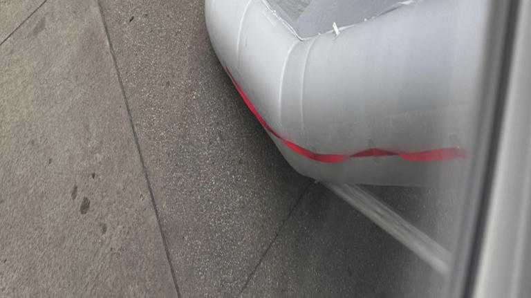 The Upsetting Thing That Happens When A Plane Accidentally Deploys Its ...