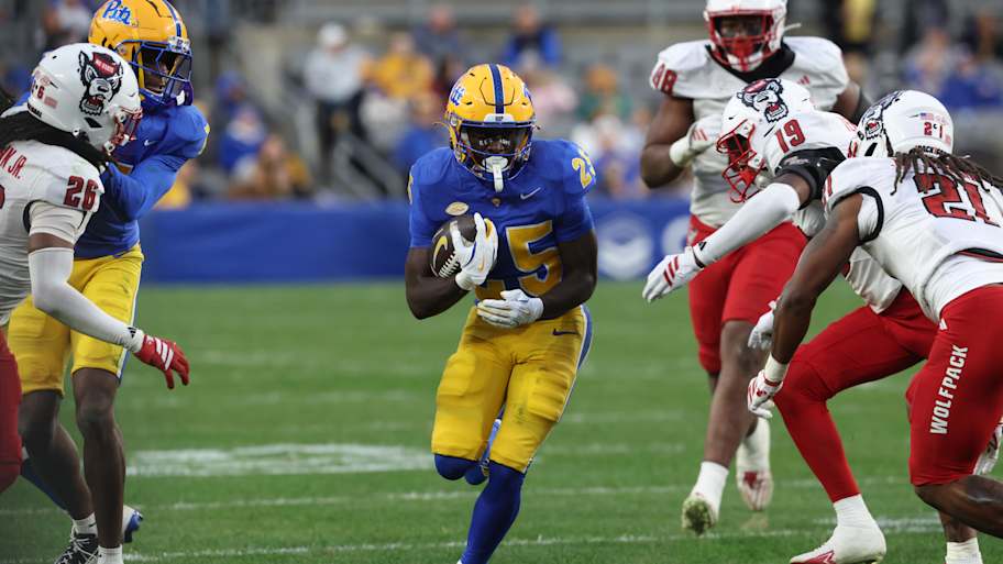 Pitt Rises in Top 25 Rankings
