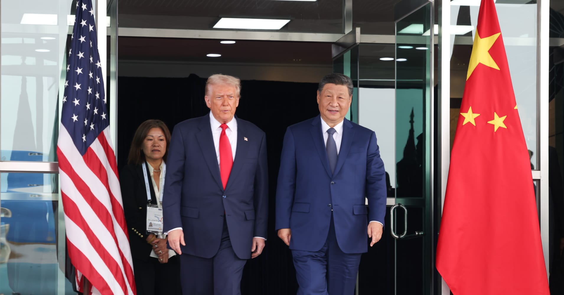 Tariffs thaw, rivalry simmers: U.S.–China trade truce enters uneasy phase