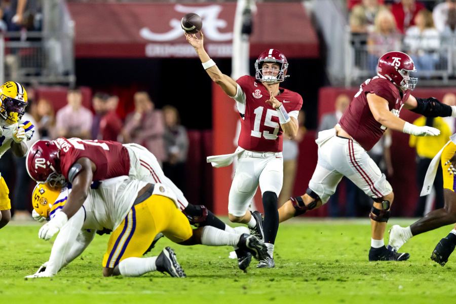 Alabama retains spot in College Football Playoff rankings