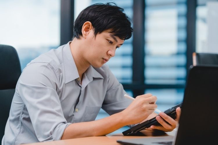 6 Shio yang Akan Dapat Rezeki Besar di Akhir Tahun 2025