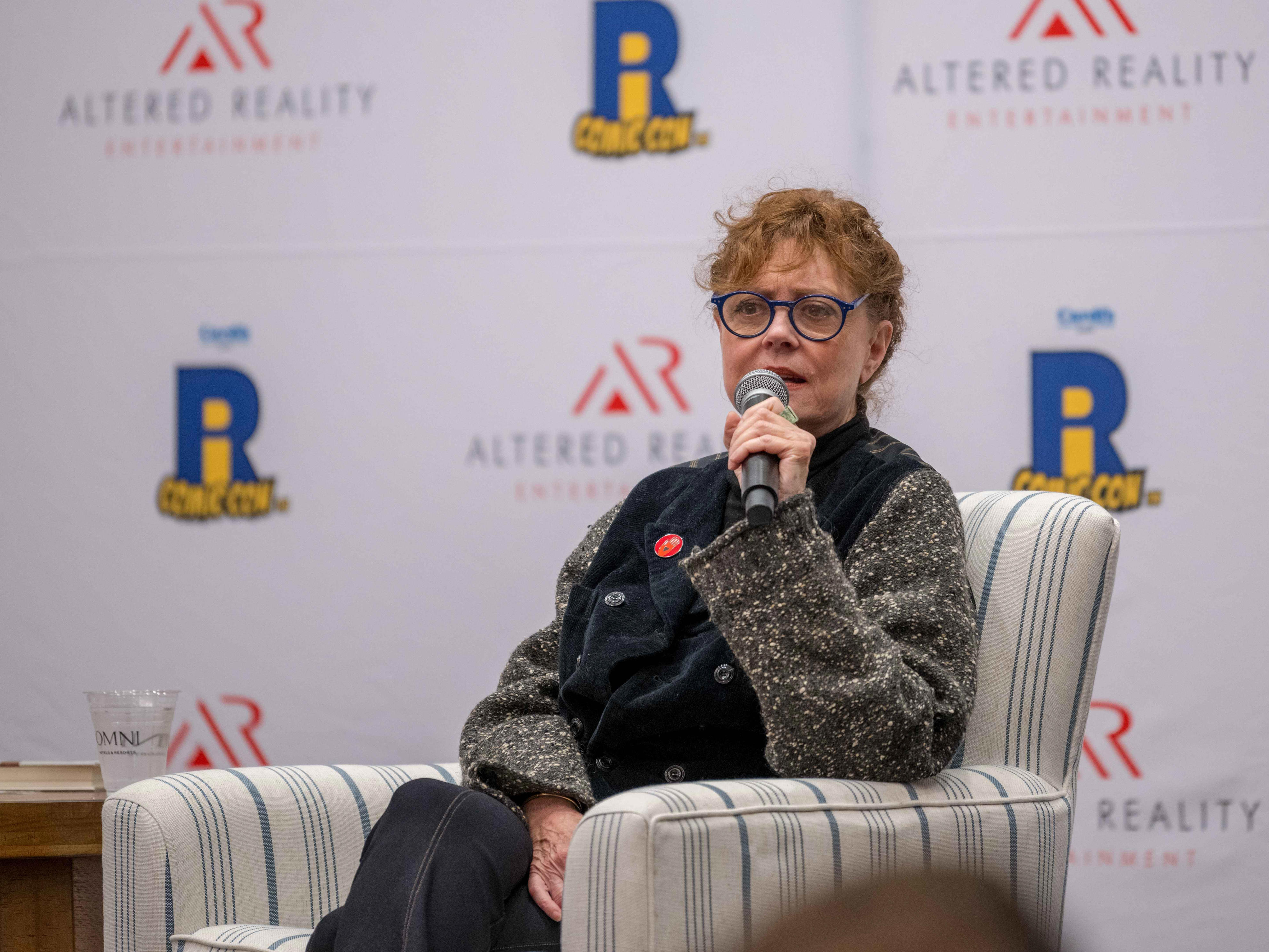 Susan Sarandon, Pam Grier, stars of 'Pretty in Pink' and more at