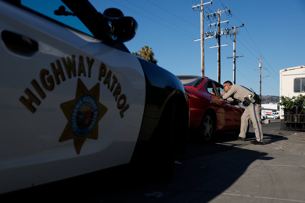 Woman leads police on 170-mile chase in stolen van through California
