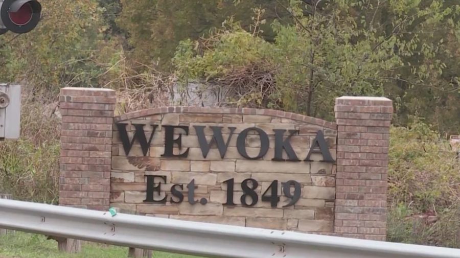 Gas leak and water main break cause disruption to services in Wewoka