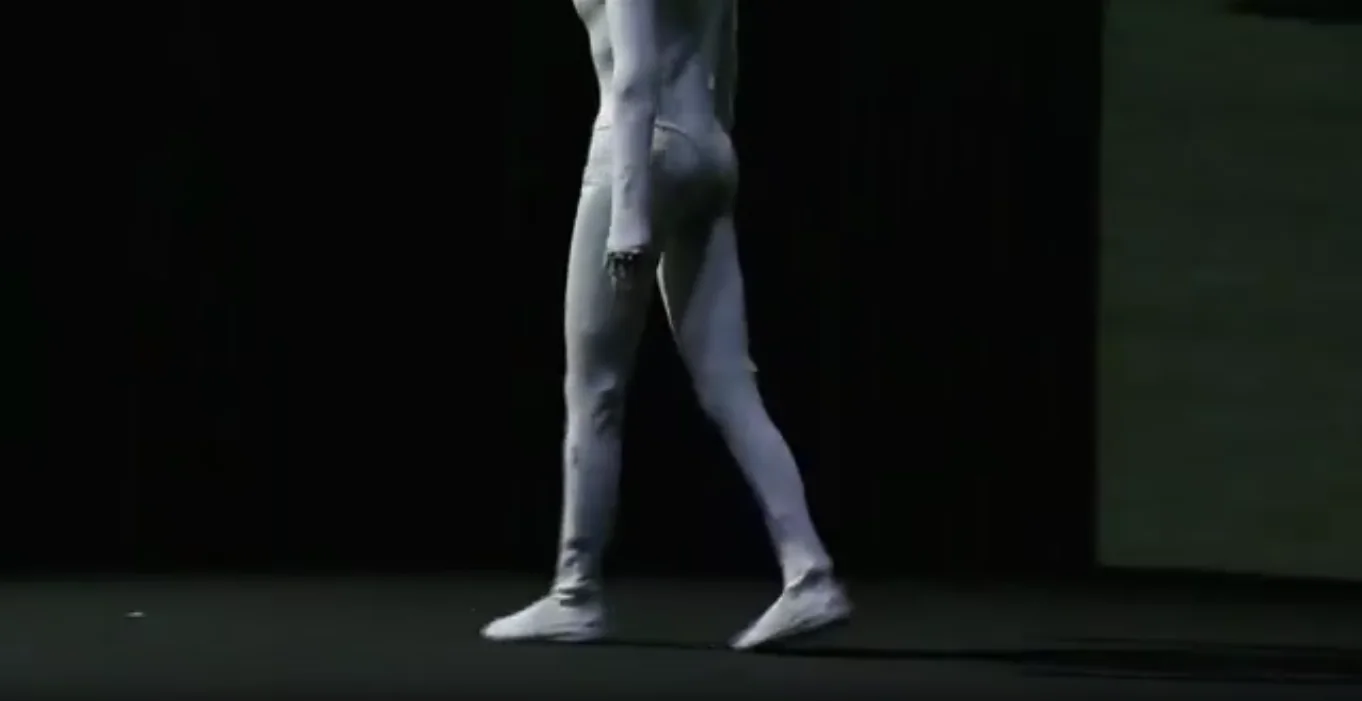 Robô humanoide se move de forma tão realista que o criador precisou ...