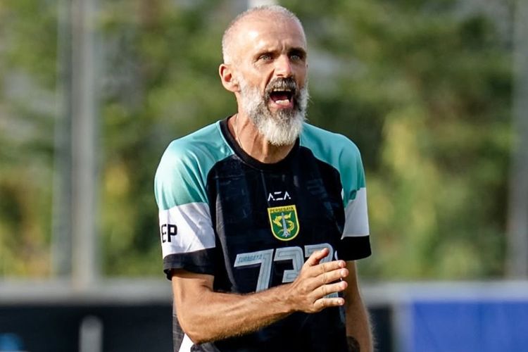 Siap Kalah! Eduardo Perez Percaya Persebaya Surabaya Bisa Kalahkan Arema FC