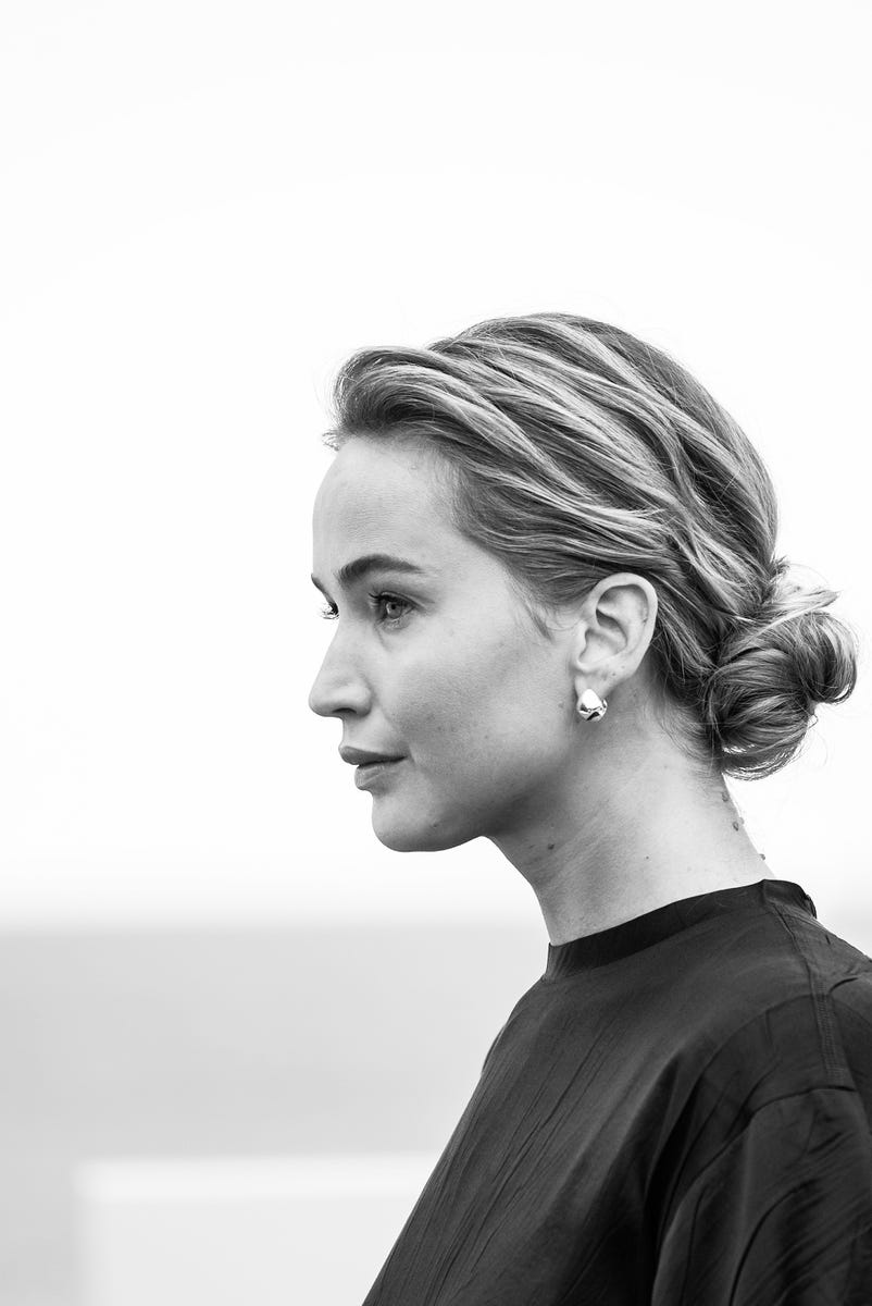 La actriz Jennifer Lawrence, tajante sobre la familia real británica ...