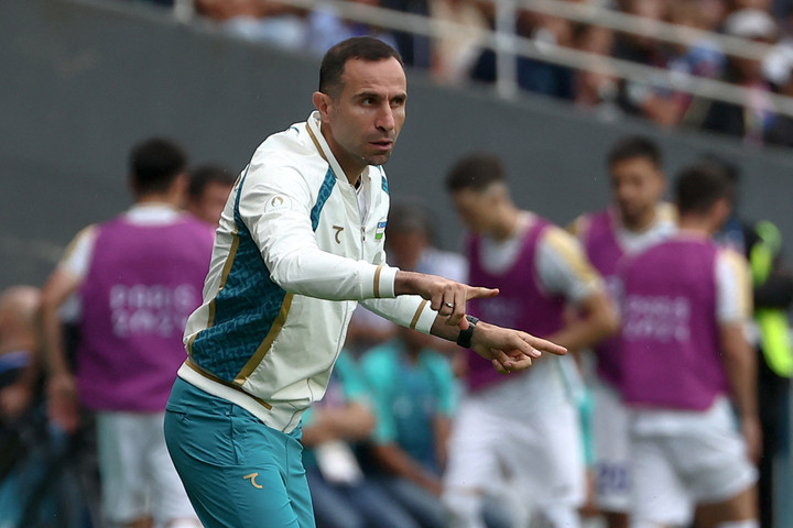 Timur Kapadze Pergi dari Uzbekistan, Buka Peluang Latih Timnas Indonesia