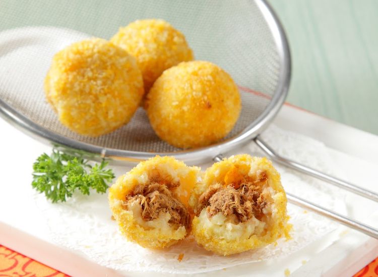 Resep Bola-Bola Abon Praktis, Camilan Sederhana Tanpa Banyak Bahan