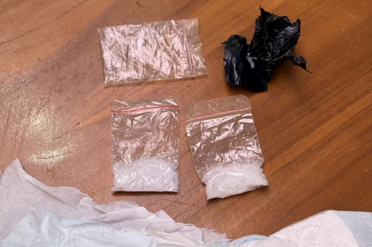 Lapas Narkotika Jakarta Gagalkan 2 Upaya Smuggling Sabu dalam Pembalut